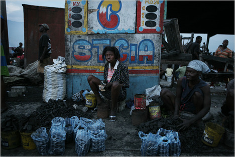 HaitianCoalVendors2011-02-02.jpg